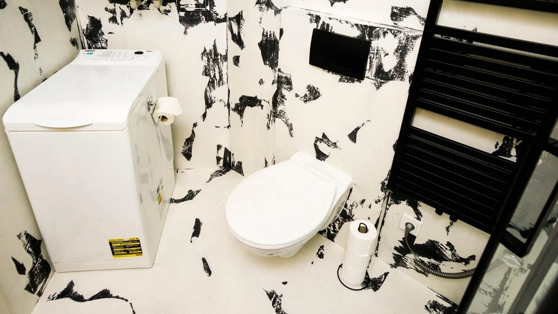 Black & White Apartment Prague By Wenceslas Square And Muzeum 0*,  Repubblica Ceca