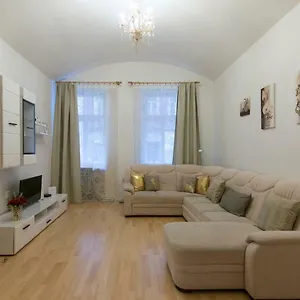  Appartamento Spacious Near Wenceslas Square